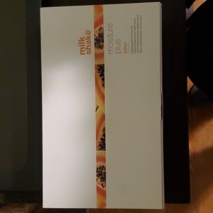 Milk_shake hydrating lotion